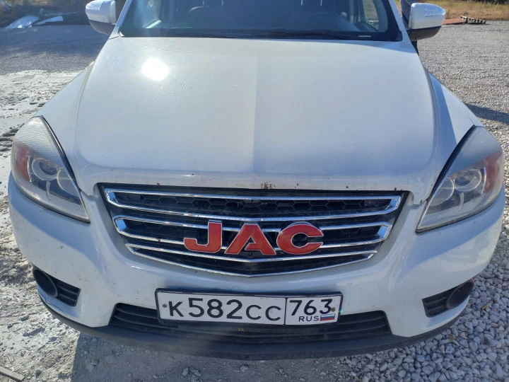 Автомобили легковые JAC T6 2022 года выпуска
